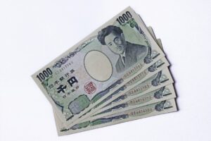 Read more about the article Yen Jepang Menguat di Tengah Munculnya Aksi Jual Baru Terhadap Dolar AS